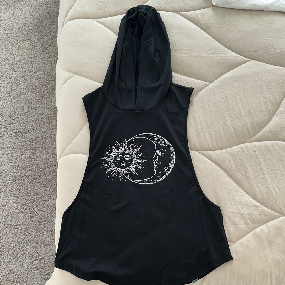 New! Black Sun and Moon Graphic Tank Top